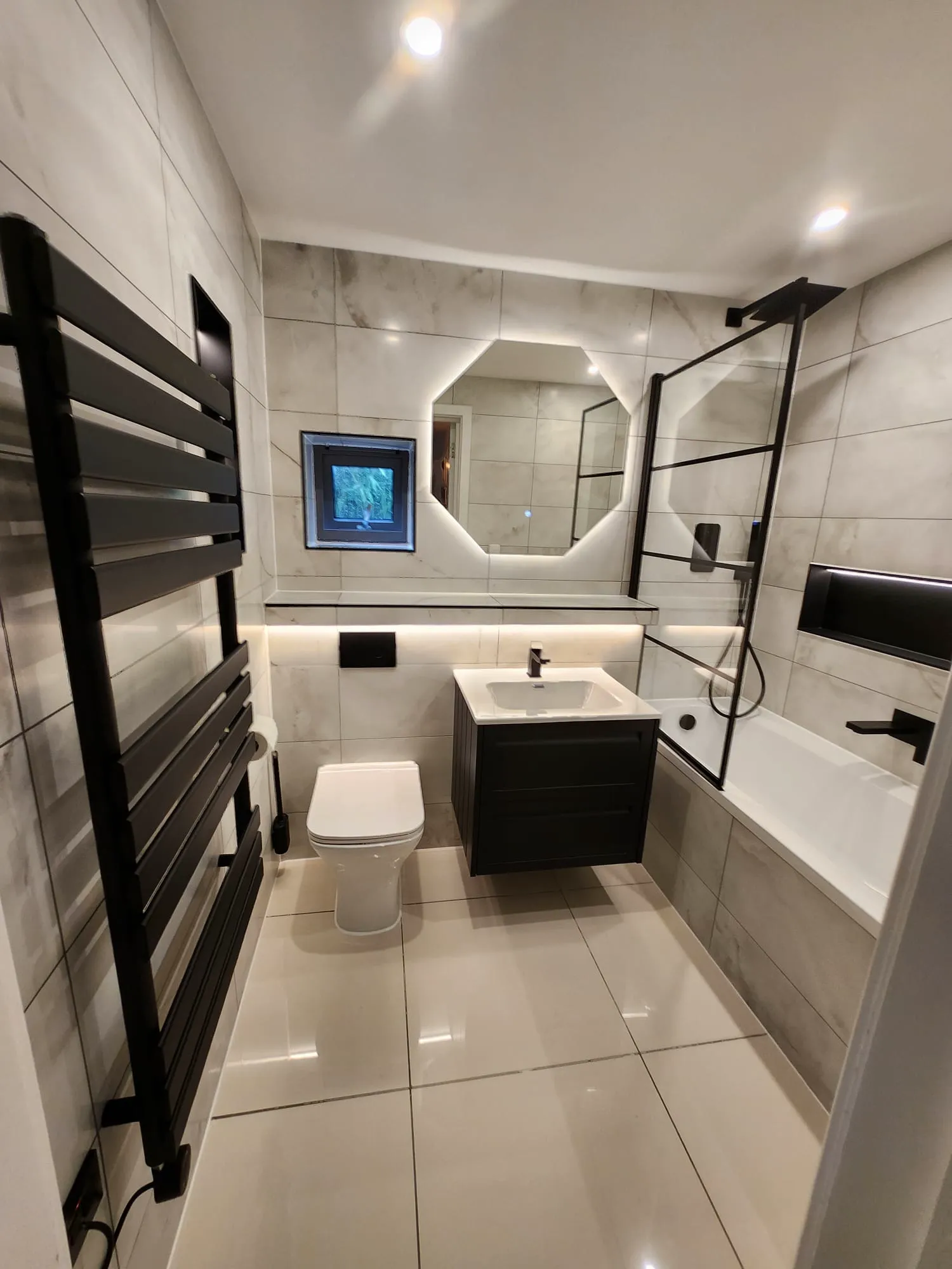 Luxury Bathroom Suite
